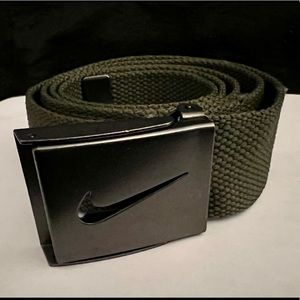 Nike Army Green Canvas Belt Silver Buckle OS - 48”X1.5”